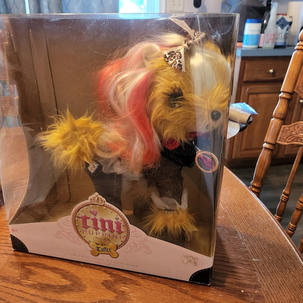 HARD TO FIND--Vintage Spin Master tini Puppini Toffe Dress Up Yorkie Puppy Dog